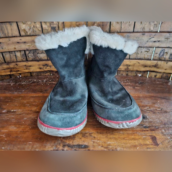 Sorel Fleece Lined Booties Size 10 - Picture 5 of 8